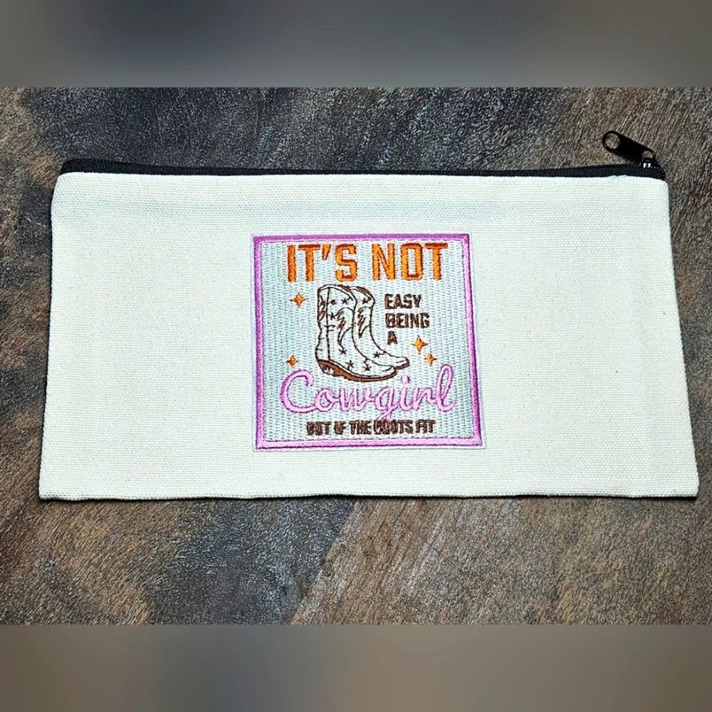 NWT Cream Western Pencil / makeup Bag Pounch